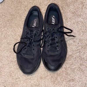 ASICS women’s athletic shoes